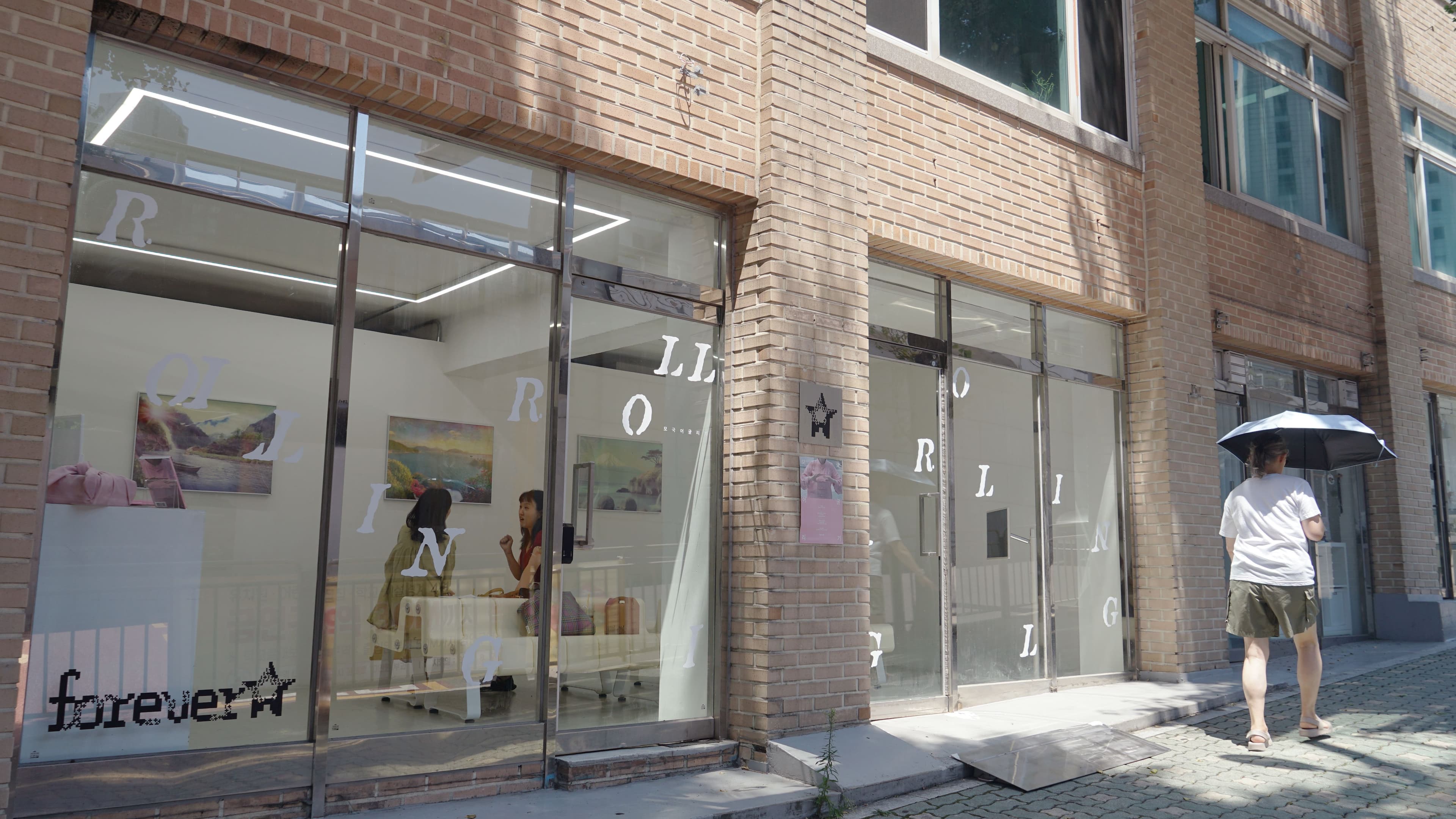 Installation view 11